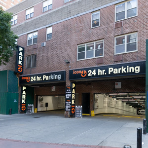 299 Pearl St. Parking