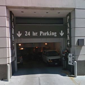 z240 RIVERSIDE PARKING LLC