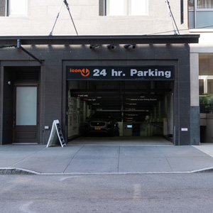 299 Pearl St. Parking