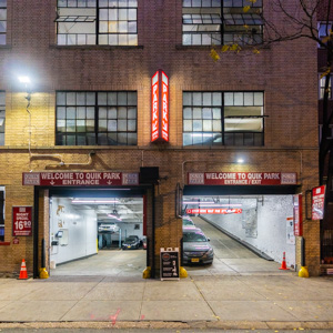 zQUIK PARK 65TH ST. LLC