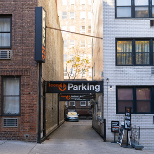 Nyc Parking Book Daily Monthly Parking Online And Save More Iconparkingsystems Com [ 300 x 300 Pixel ]